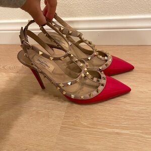 Valentino Rockstud Cage Pump 38.5 Patent